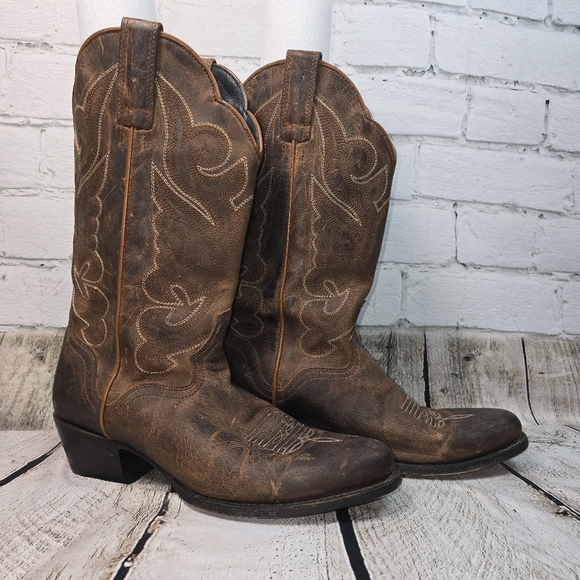 J.B. DILLION WOMENS WESTERN BOOT SIZE 9 DARK BROWN DISTRESSED ROUND TOE WOMENS - Picture 2 of 13